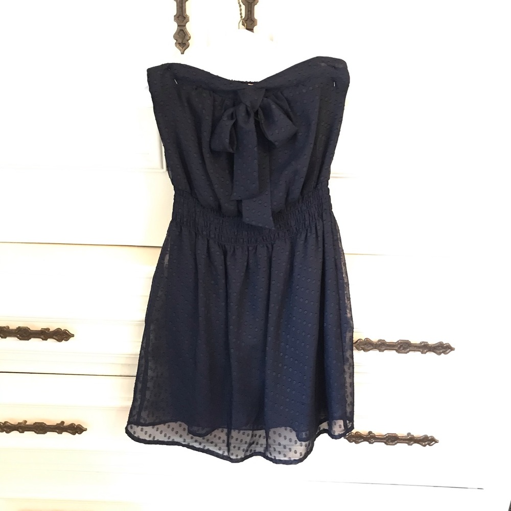 Strapless dress